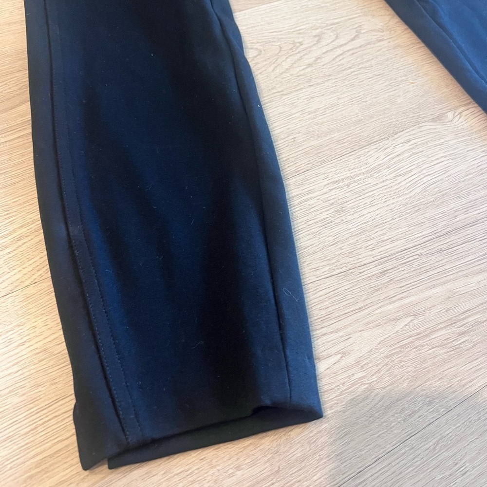 Express Black Highrise Ankle Leggings - Picture 3 of 9